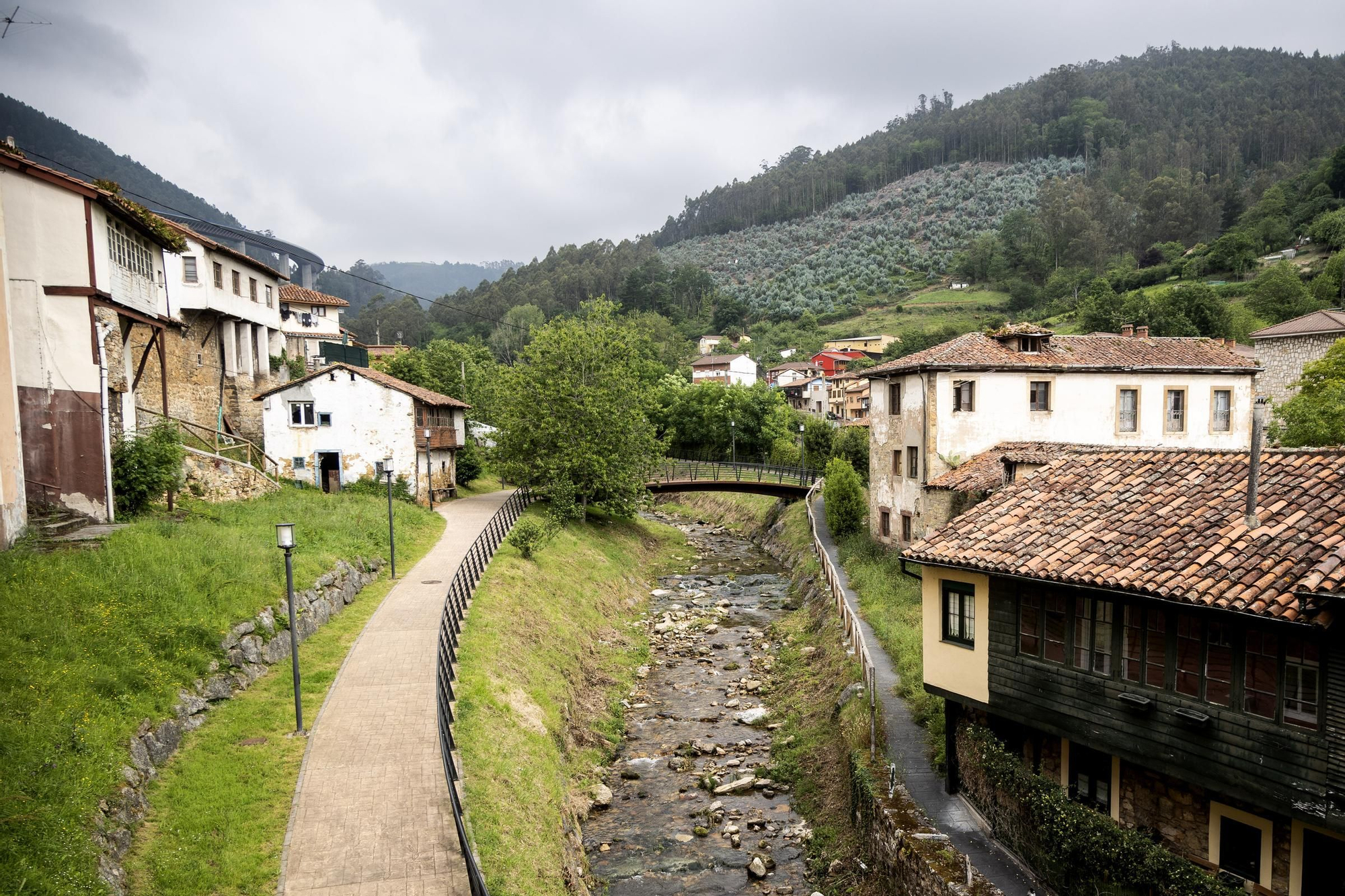 Asturianos en Salas, un recorrido por el municipio