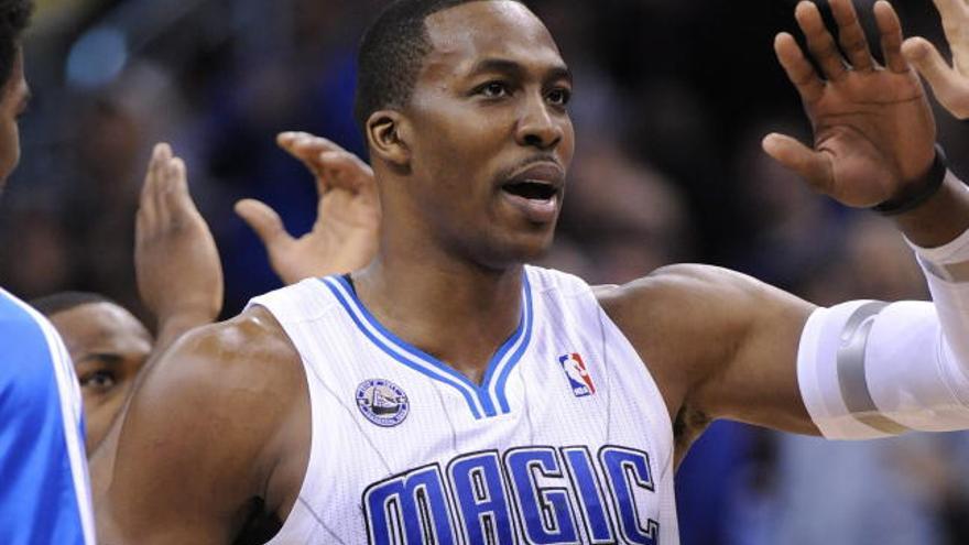 Dwight Howard ha pedido a Orlando que lo traspasen a los Nets.