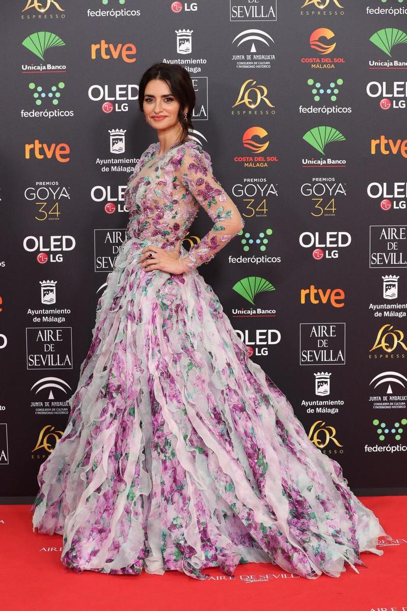 Penélope Cruz con vestido de Alta Costura de Ralph &amp; Russo en los Premios Goya 2020