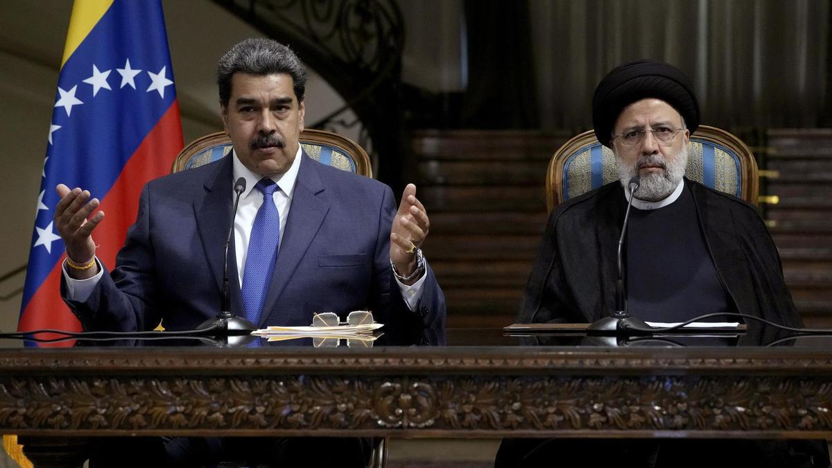 Maduro y el líder iraní firman plan de cooperación de 20 años