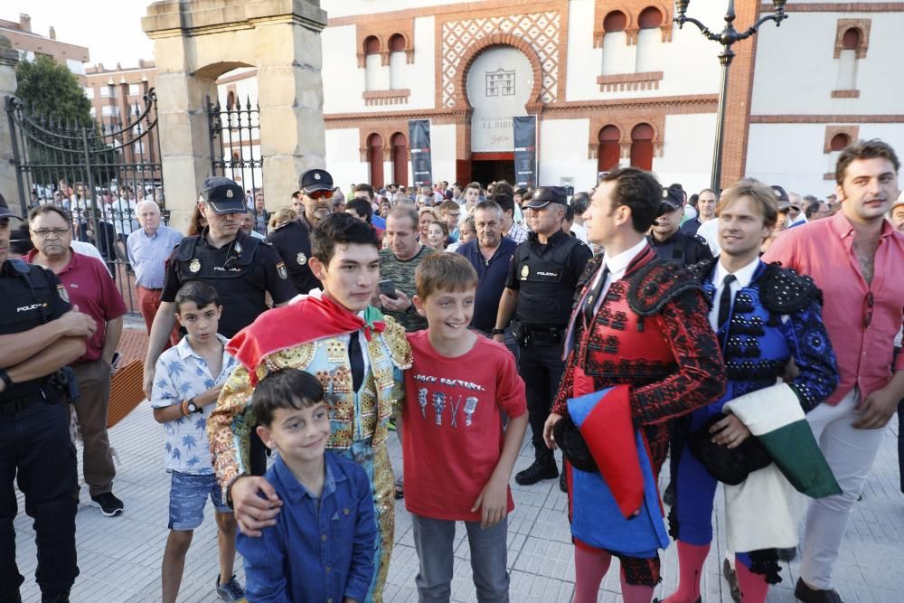 Novillada con picadores en El Bibio