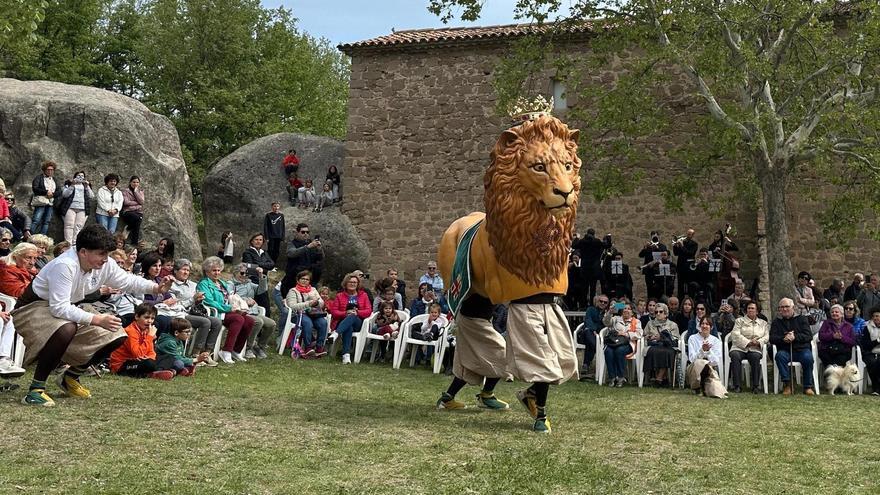 La festa a l’ermita de Sant Marc de Gironella té el Lleó com a protagonista