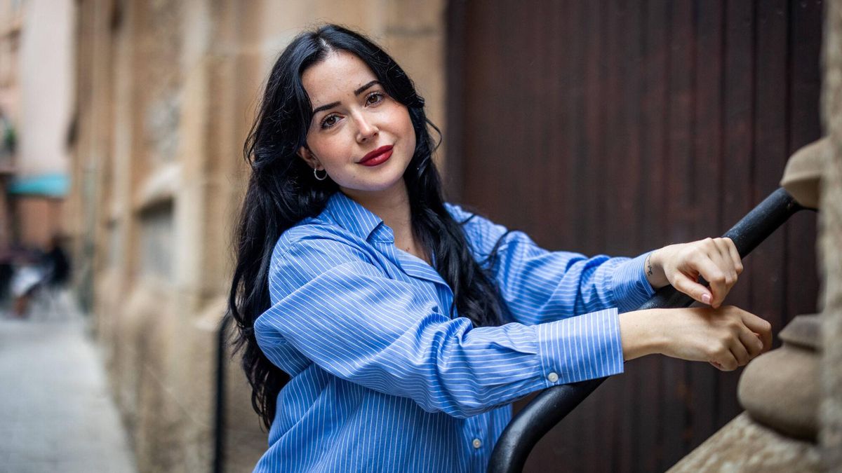 Tamara Molina, escritora: "Nos educan para ganar, para avanzar sin parar, y si retrocedes parece que fracasas"