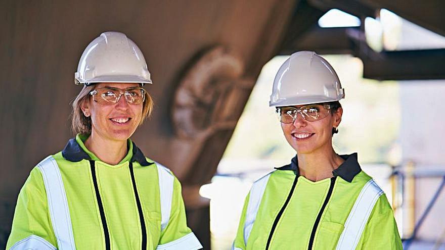 Mujeres trabajadoras de Lafarge. | LEVANTE-EMV