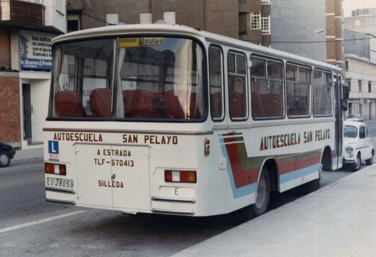 El autobús utilizado para las prácticas.
