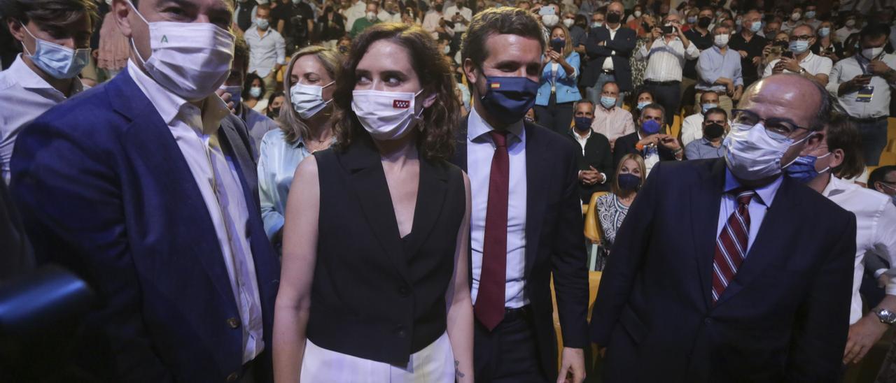 Díaz-Ayuso y Casado en la convención nacional del PP