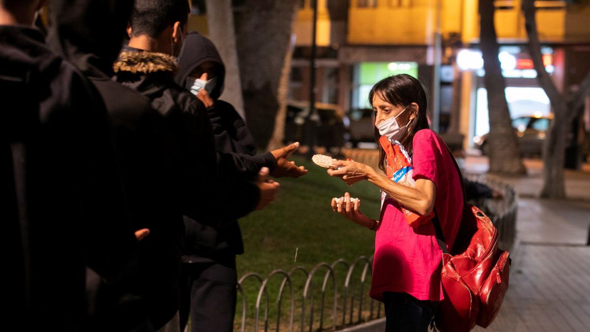 Doscientos inmigrantes se concentran en Las Palmas tras abandonar Arguineguín, sin saber adónde acudir