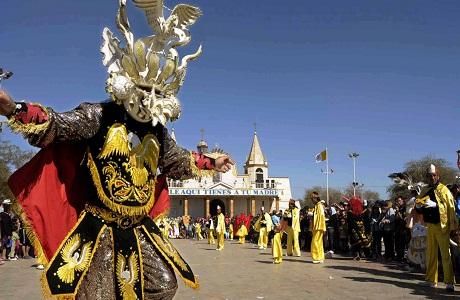 Las Danzas de Diablos a la Virgen del Carmen, Reina y Madre de Chile