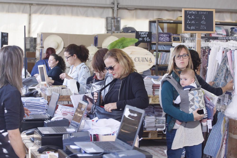 El Shopp Out obre portes amb una gran afluència de públic