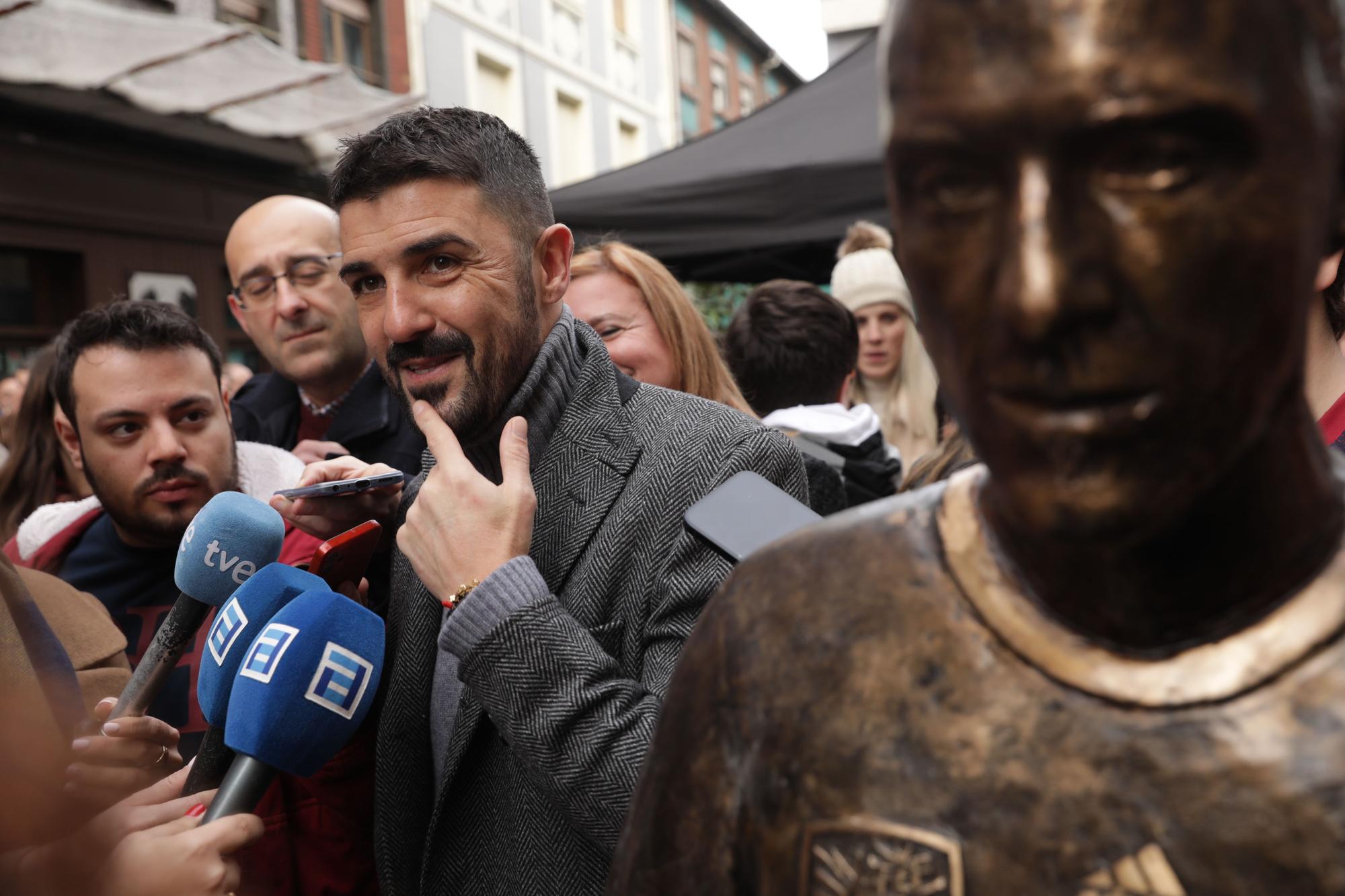 El futbolista David Villa inaugurará su estatua en La Felguera