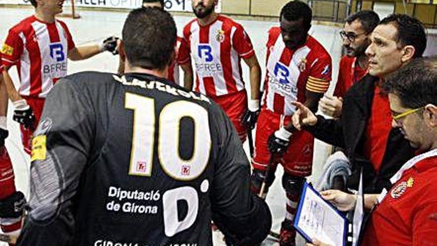 El Girona derrota el Lleida (2-1)