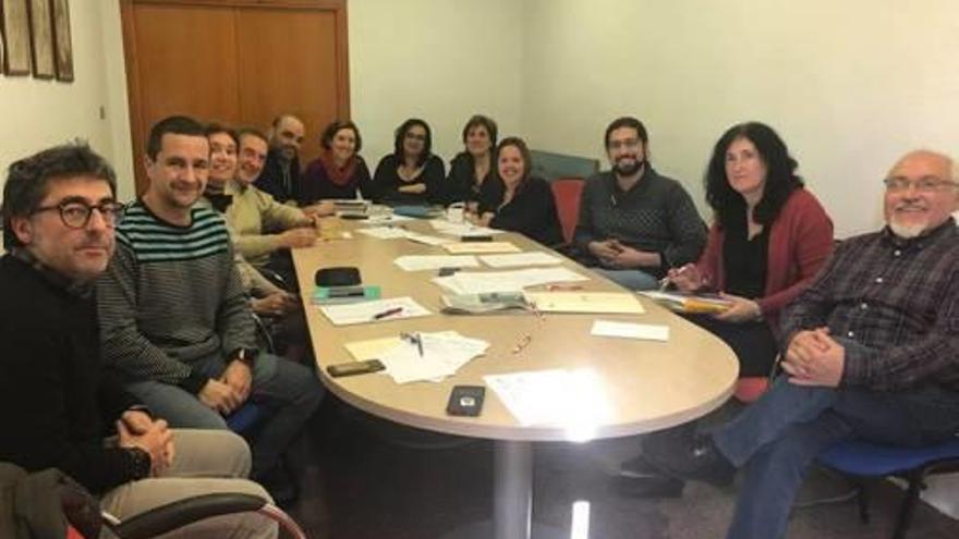 La reunión de los presupuestos participativos en Monforte del Cid.