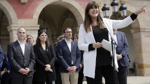 Laura Borràs, durante la declaración posterior a la sentencia a las puertas del Parlament