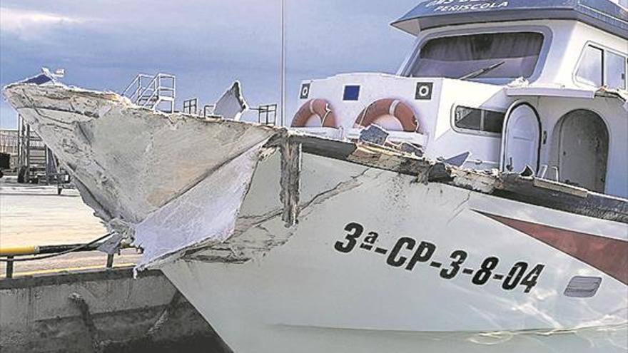 Colisionan un mercante y un pesquero en Benicarló