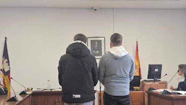 Los Gemelos de Korea en el juicio celebrado en febrero donde fueron condenados a un año de prisión por agredir a un hombre en 2023 a la salida de una discoteca en  Palma.