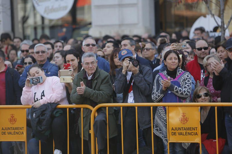 Búscate en la mascletà del 2 de marzo