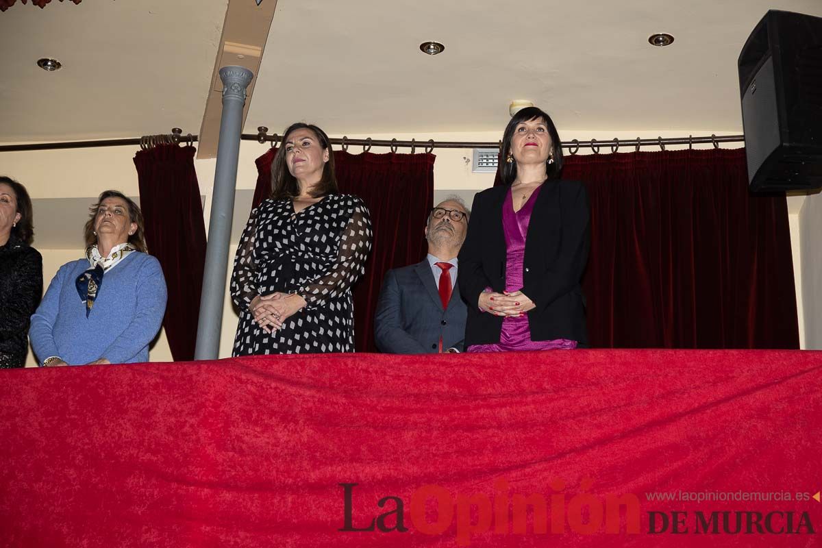 Presentación de las Amazonas del Bando de los Caballos del Vino de Caravaca