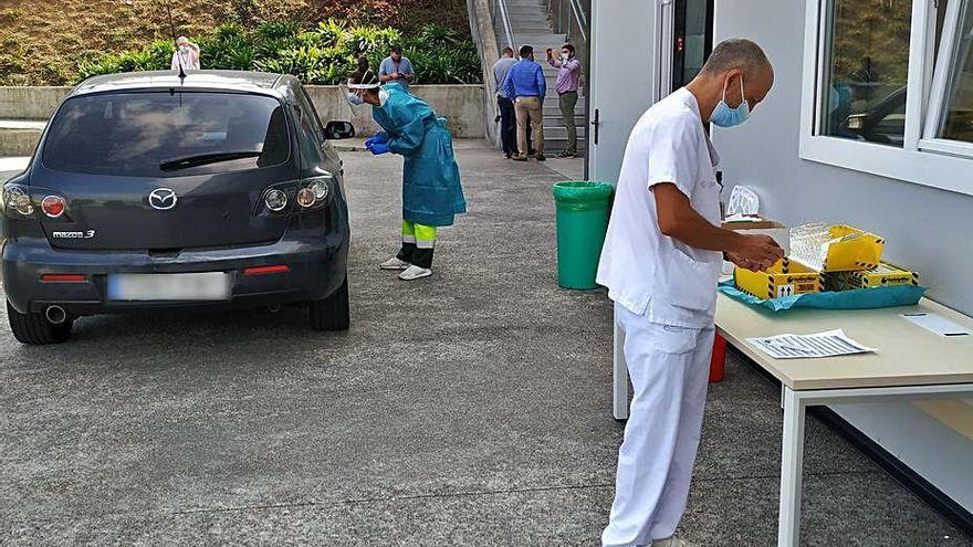 Ayer se hicieron PCR a cincuenta usuarios en el nuevo Covid-Auto.