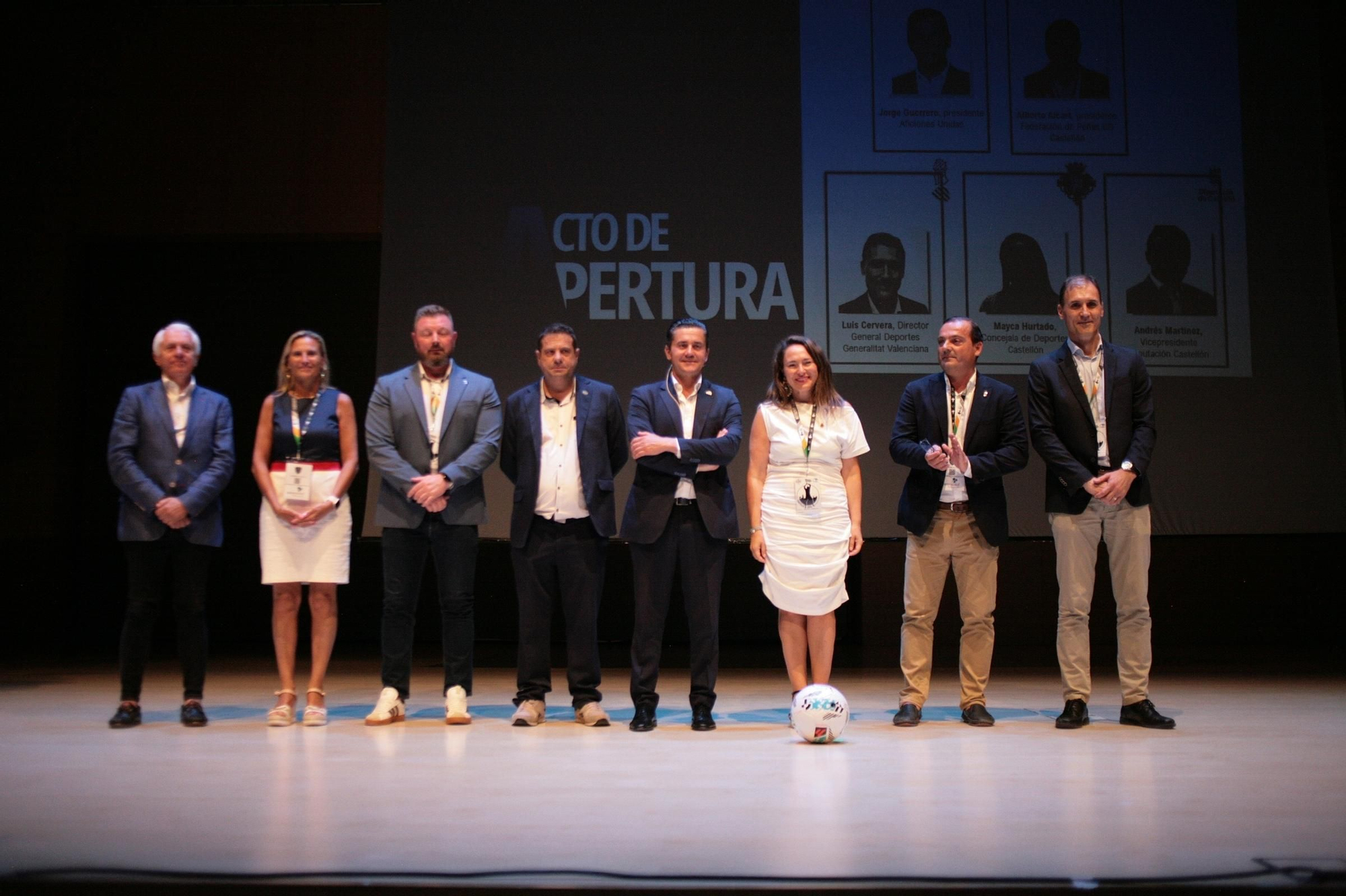 El Auditori acoge a los asistentes al Congreso Nacional de Peñas de Castellón