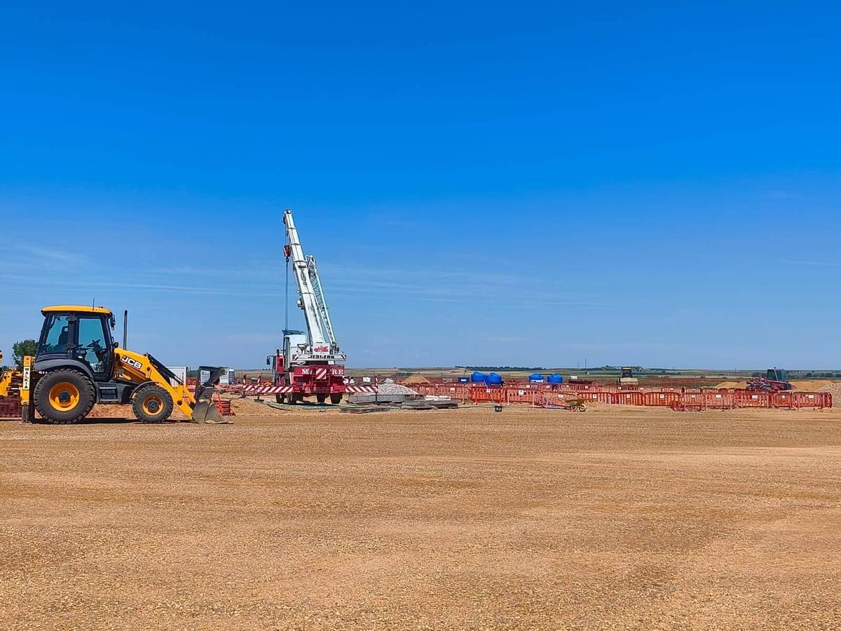 GALERÍA | Primera piedra del área de servicio y logística de Villalpando GALERÍA | Primera piedra del área de servicio y logística de Villalpando