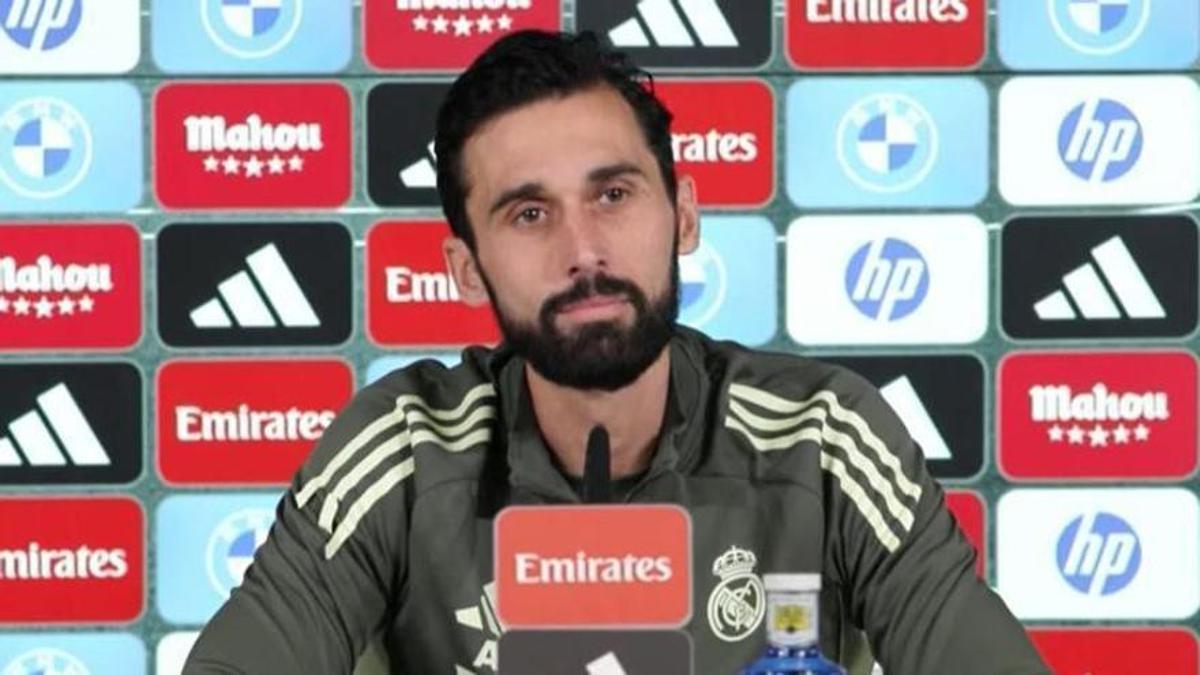 La sobrada de Arbeloa en la previa Valencia - Real Madrid