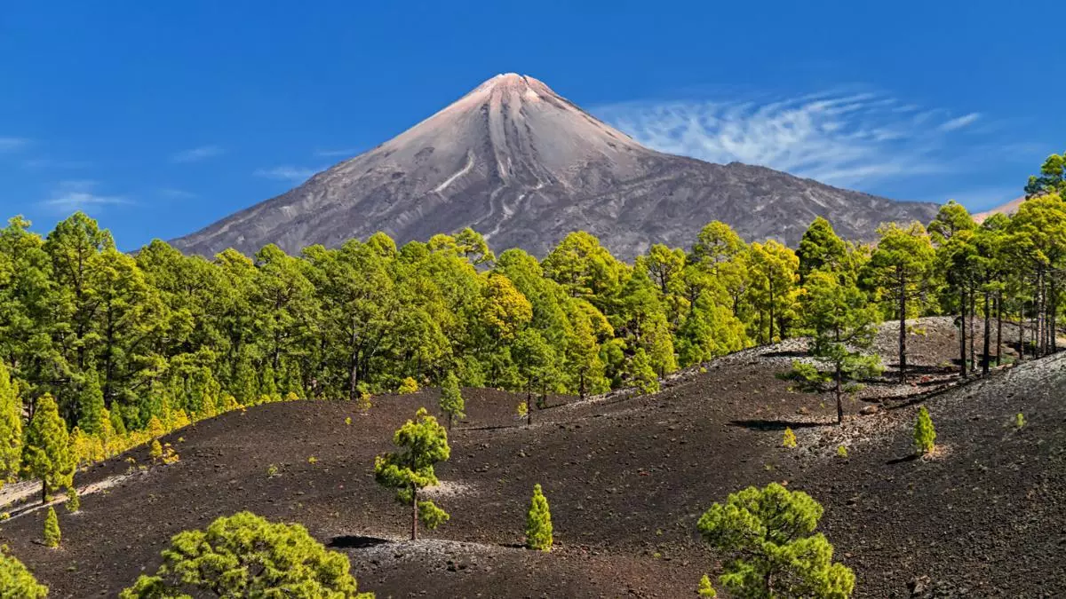 El Teide, el volcán que toca el cielo: donde el cielo se junta con la lava