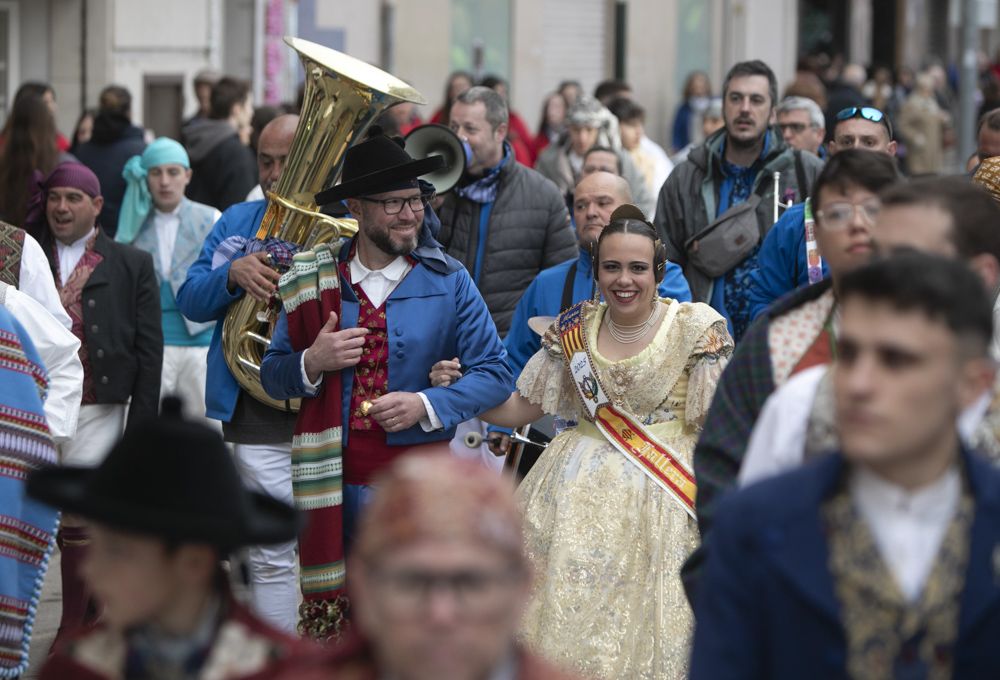 Visita de cortesía a las fallas del Port de Sagunt