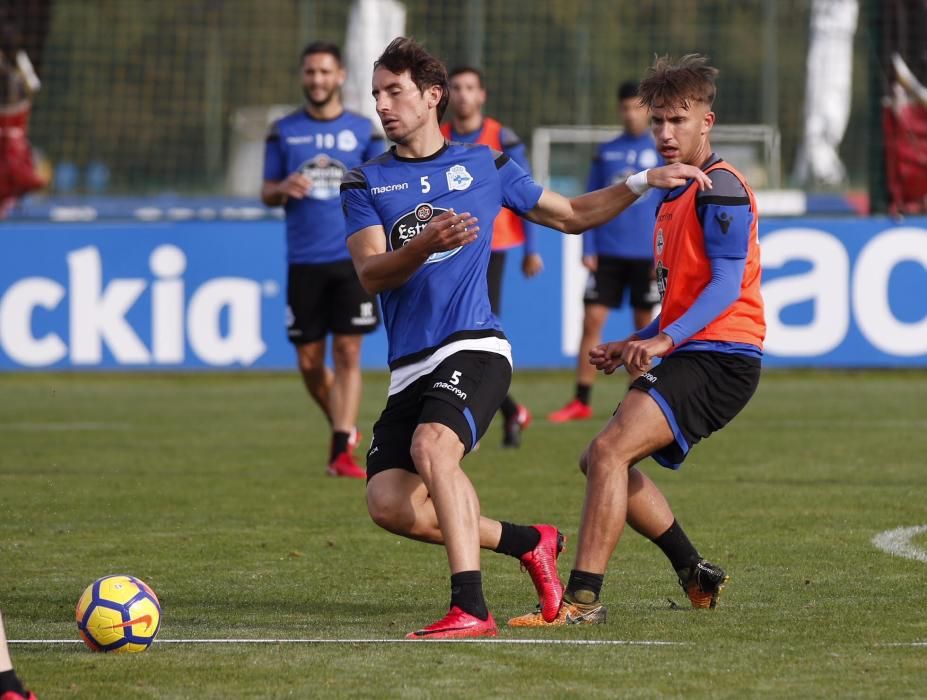 La defensa, trabajo de todos en el Deportivo