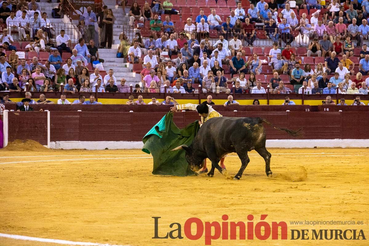 Rafaelillo y Antonio Ferrera salen a hombros en el mano a mano de Victorino en Murcia