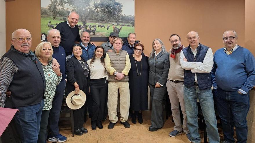 Históricos del PSOE de Alicante hacen frente común contra la gestora impulsada por Morant