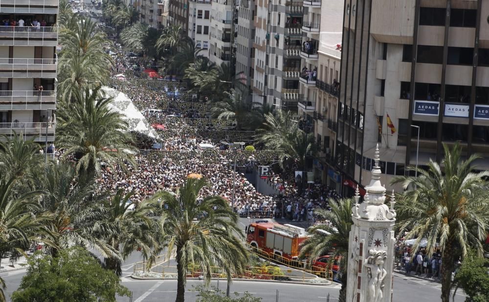 Hogueras 2019: Apoteosis en Luceros con la mascletà de Reyes Martí.