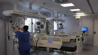 El SAS contratará personal para cubrir los puestos de los sanitarios contagiados del Hospital Regional