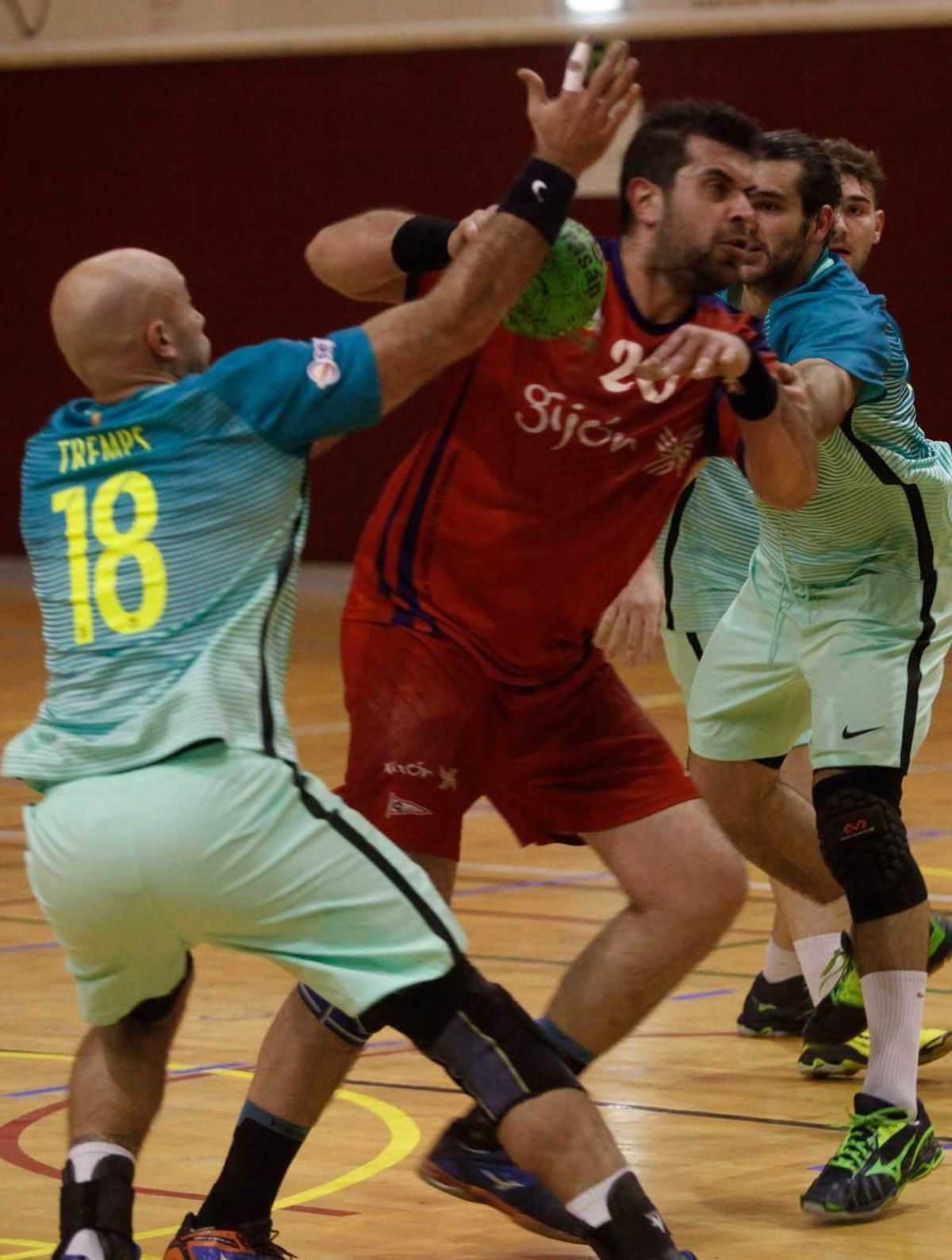 Los equipos gijoneses retoman la Liga