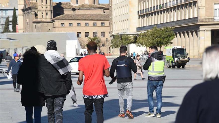 La Policía redobla su presencia en Zaragoza ante la alerta terrorista