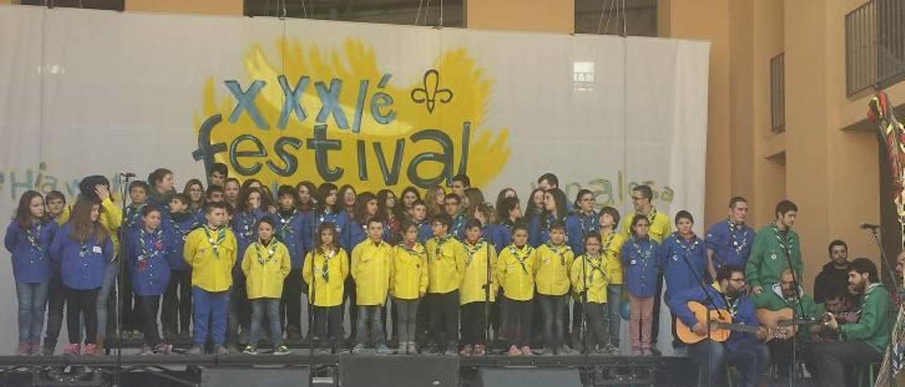 El Grup Scout Valldigna, premio a la mejor canción en valenciano en el festival de Vinalesa