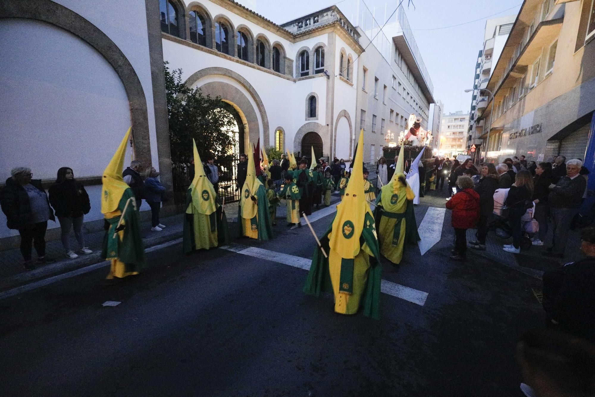 Eindrucksvolle Tradition: Bilder der vier Osterprozessionen in Palma de Mallorca am Montag (3.4.)