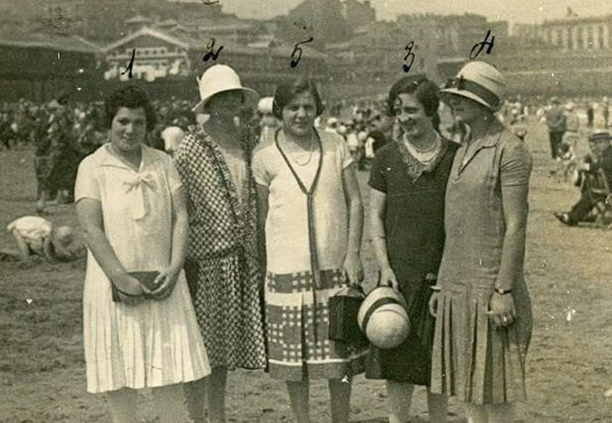 Charlas en la II Jornada de Moda con Historia en Gijón
