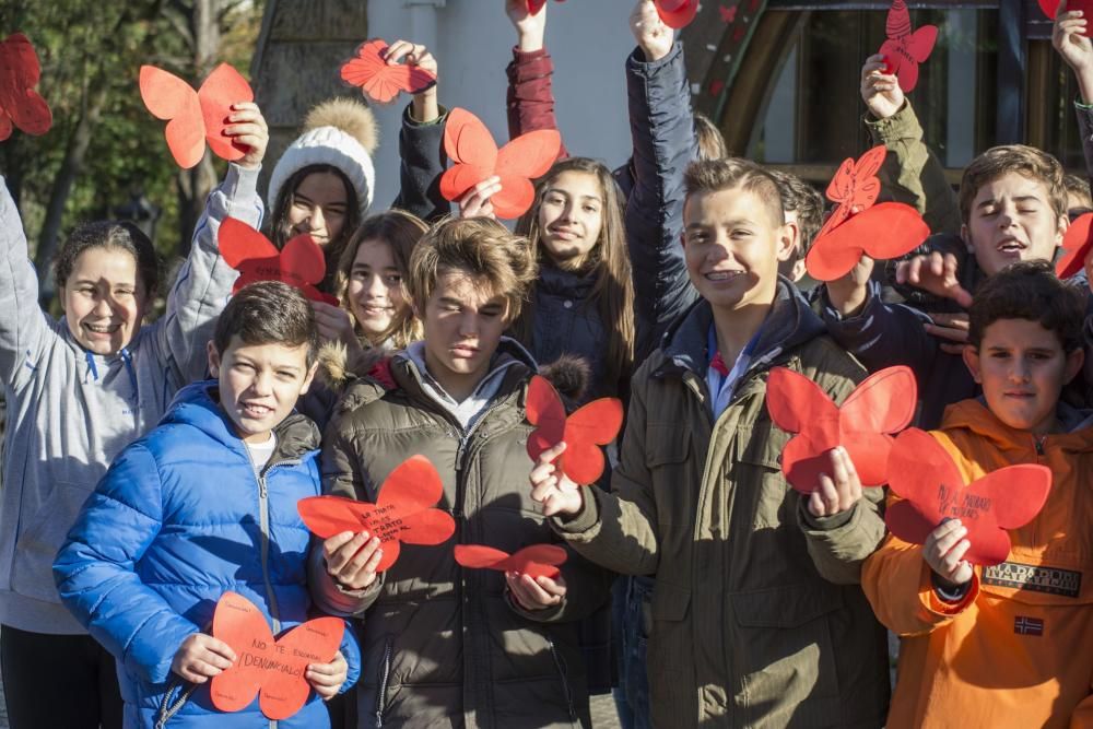 Mariposas en el viento contra la violencia machista.