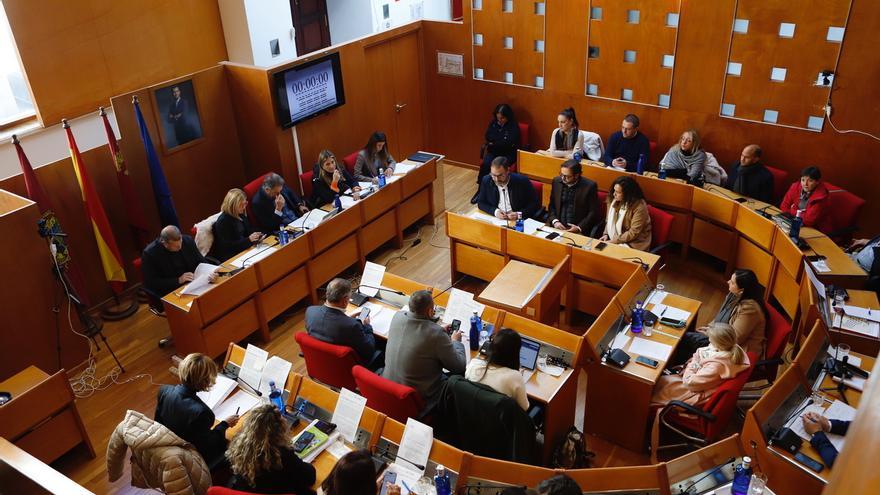 Acusan al Gobierno regional de &quot;robar&quot; 30 millones de euros a Lorca