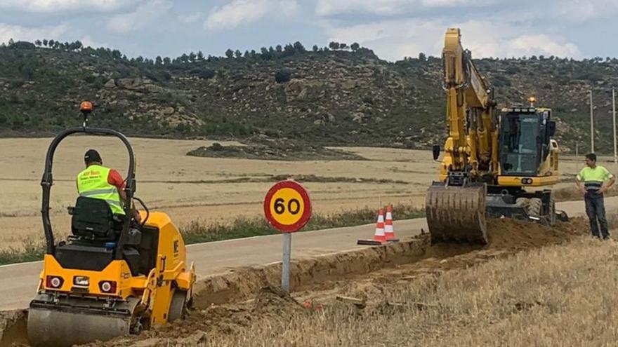 Comienzan las obras en la carretera A-1204 entre Rivas y Farasdués