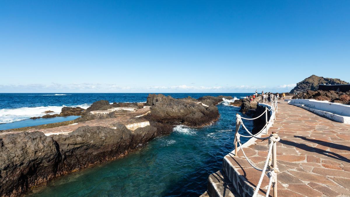 Tenerife es un paraíso de piscinas naturales y charcos.