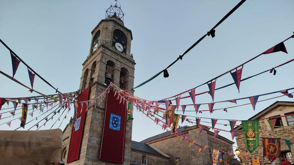 Puebla de Sanabria abre la puerta al Medievo con su tradicional mercado