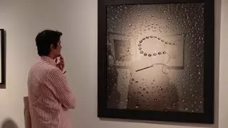 Chema Madoz expone su poesía visual en las salas del Instituto Cabrera Pinto