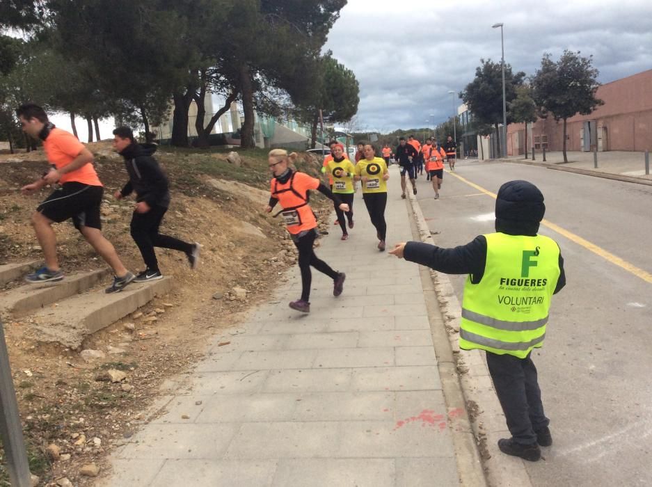 Mig miler d''atletes a la Run 4 Càncer de Figueres