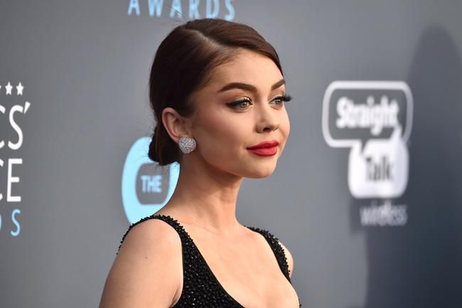 Critics' Choice Awards 2018: 'beauty look' de Sarah Hyland