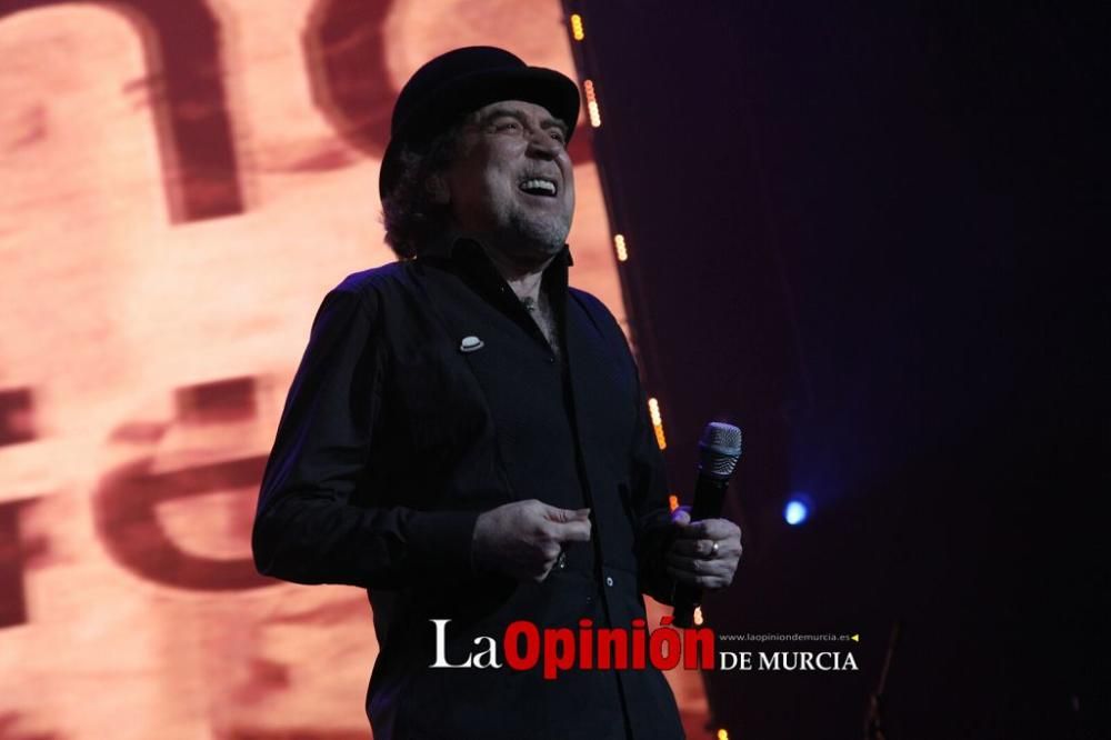 Joaquín Sabina lo niega todo en Murcia.