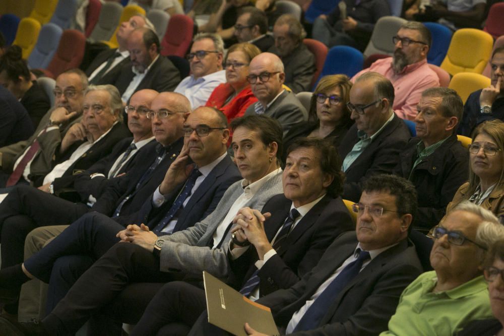 El seleccionador Julen Lopetegui en la Universidad de Alicante.