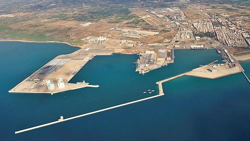 Vista aérea del puerto de Sagunt.