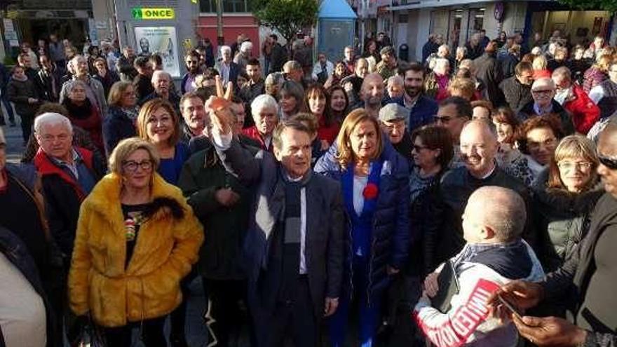 Caballero, Silva, Regades y Losada, en el mitin de O Calvario. // FdV