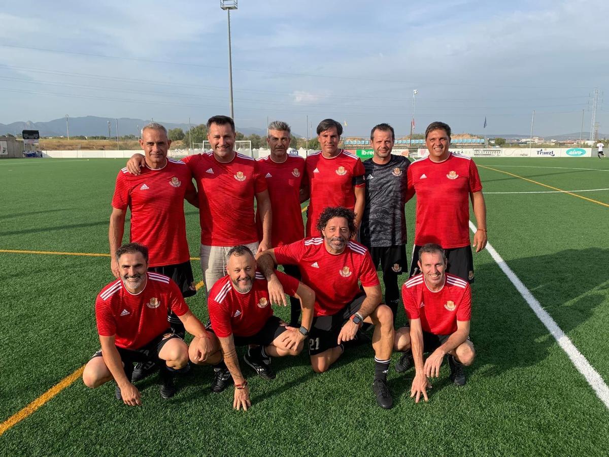 fútbol. El Mallorca Legends entrenó en el campo del Santa Catalina.